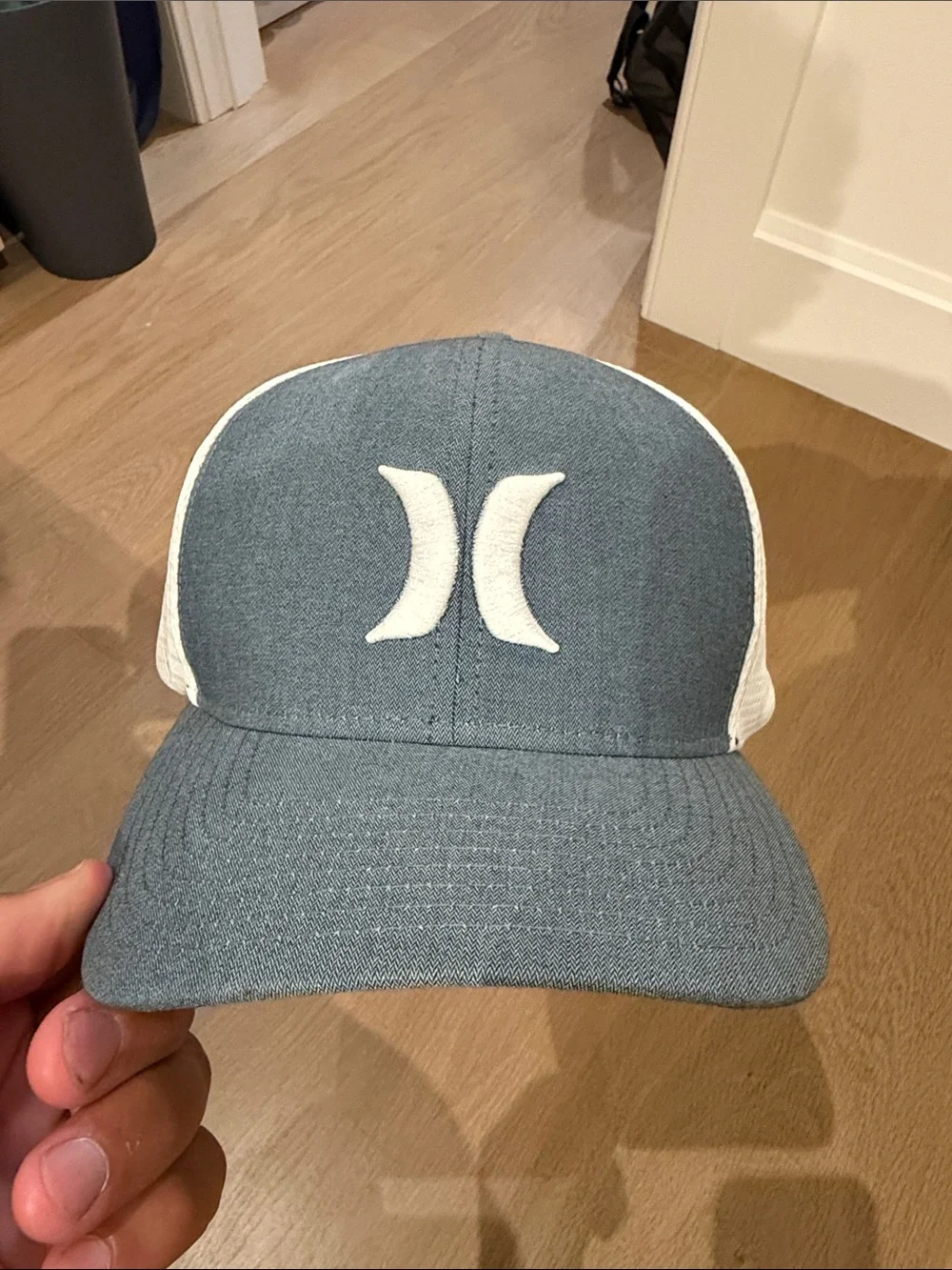 Hurley Blue & White Mesh Kids Trucker Hat